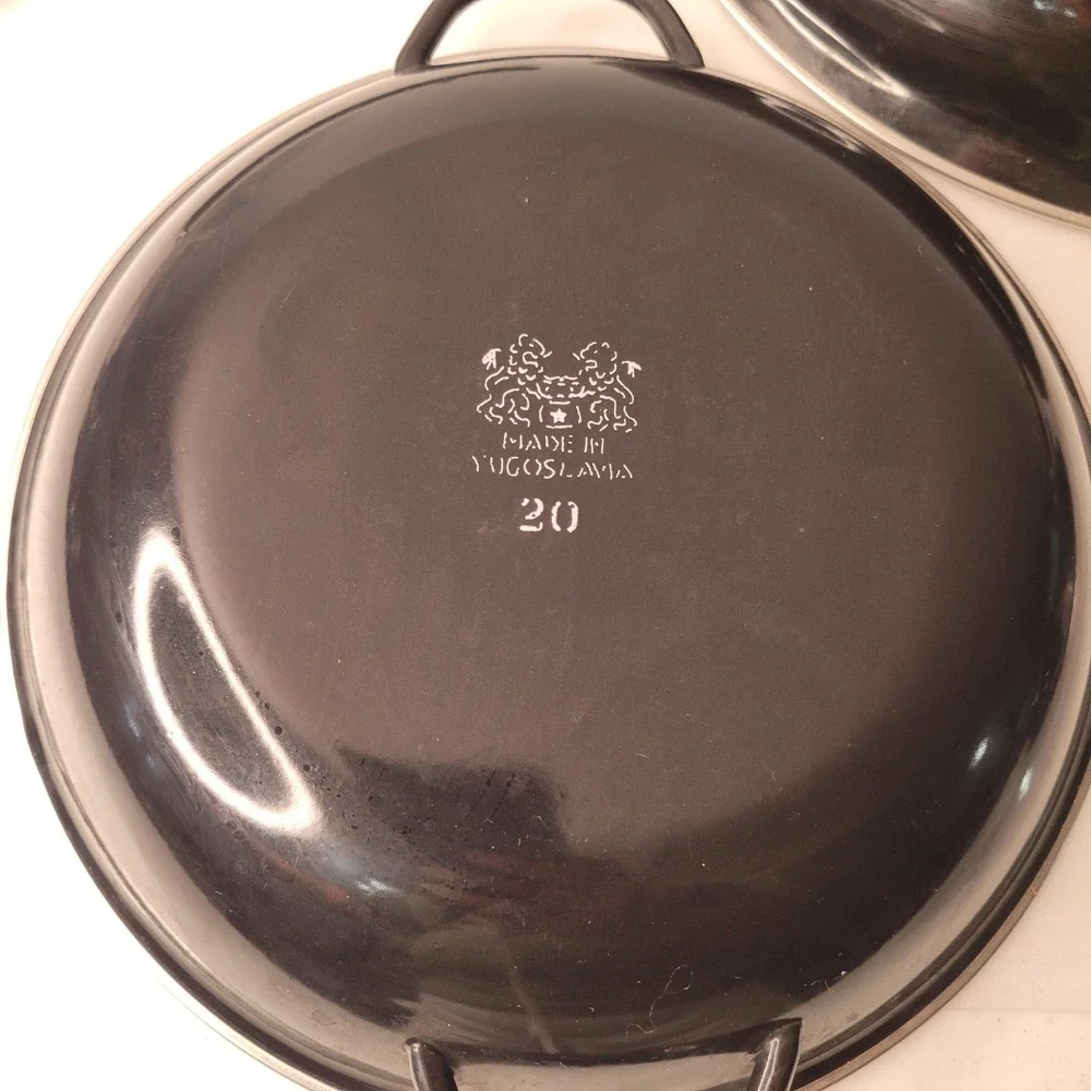 Vintage Enamelware Skillet Set 3pc Multi Color Yugoslavia Nesting Pans Handle